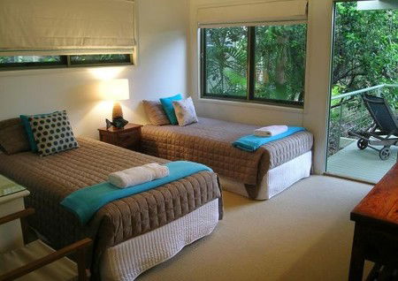 The Retreat Beach Houses - Accommodation Gladstone 1