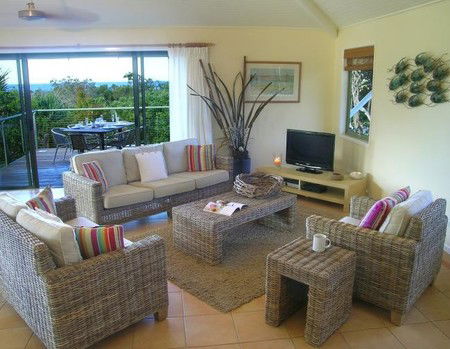 The Retreat Beach Houses - Accommodation Gladstone 5