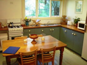 Allenvale Cottages - Accommodation Gladstone 0