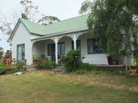 VARUNA - Accommodation Gladstone 0