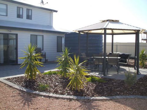 The Harbour View At North Shores, Wallaroo - Accommodation Gladstone 0