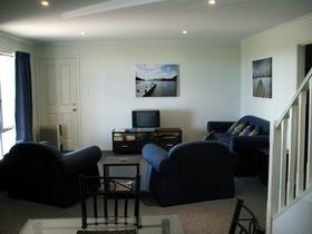 The Harbour View At North Shores, Wallaroo - Accommodation Gladstone 2