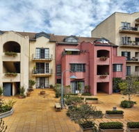 StayCentral Serviced Apartments - Head Office - Accommodation Gladstone