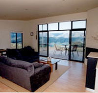 Heavens Mountain Escape - Accommodation Gladstone