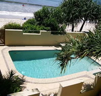 Portofino Beachfront Apartments - Accommodation Gladstone