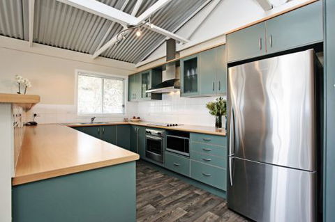 Coral Sands Luxury Beach House - Accommodation Gladstone 2