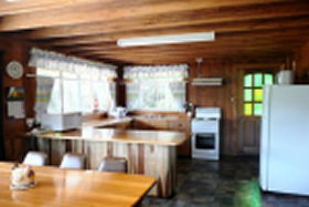 Arties - Accommodation Gladstone 0