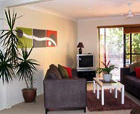 Beachside Apartments - Accommodation Gladstone 0
