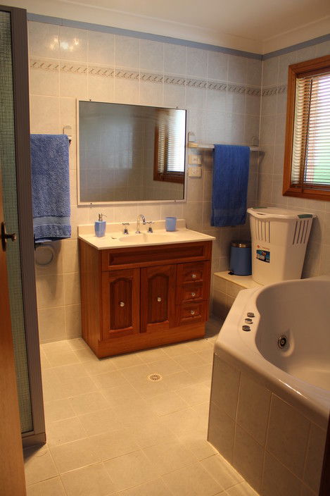 Tomakin Beach House - Accommodation Gladstone 7