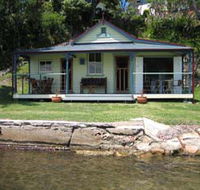 Iona Cottage - Accommodation Gladstone
