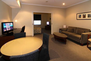 Quality Hotel Batman's Hill On Collins - Accommodation Gladstone 12