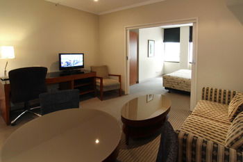 Quality Hotel Batman's Hill On Collins - Accommodation Gladstone 16