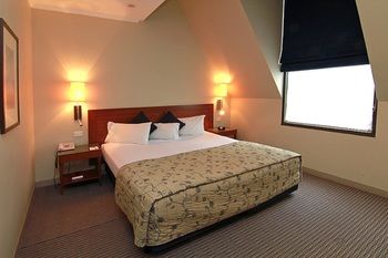 Quality Hotel Batman's Hill On Collins - Accommodation Gladstone 24