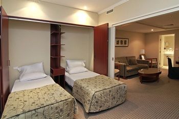 Quality Hotel Batman's Hill On Collins - Accommodation Gladstone 26