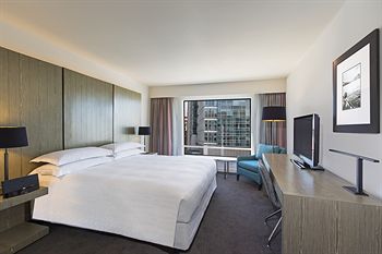 Hyatt Regency Sydney - Accommodation Gladstone 2