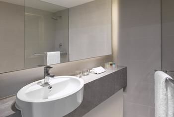 Hyatt Regency Sydney - Accommodation Gladstone 12