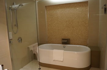 The Grace Hotel - Accommodation Gladstone 23