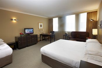 The Grace Hotel - Accommodation Gladstone 8