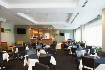 Waldorf Parramatta Apartment Hotel - Accommodation Gladstone 17