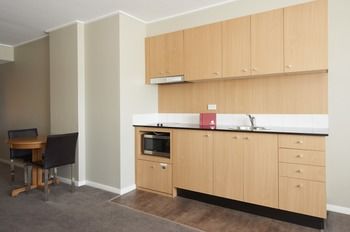 Waldorf Parramatta Apartment Hotel - Accommodation Gladstone 26