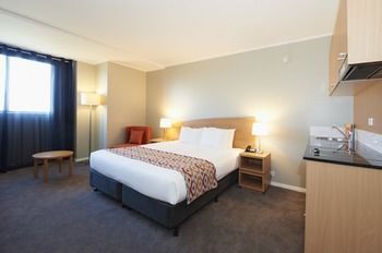 Waldorf Parramatta Apartment Hotel - Accommodation Gladstone 52