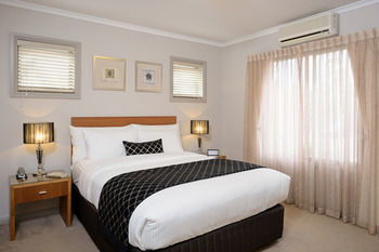 Ringwood Royale - Accommodation Gladstone 9
