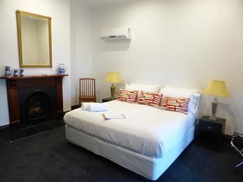 The Bronte Boutique Hotel - Accommodation Gladstone 5