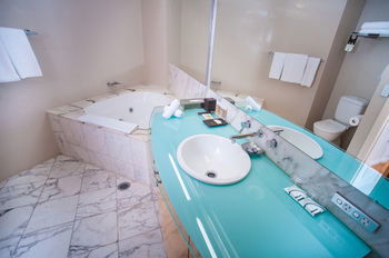 Pullman Quay Grand Sydney Harbour - Accommodation Gladstone 0