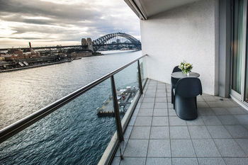 Pullman Quay Grand Sydney Harbour - Accommodation Gladstone 11