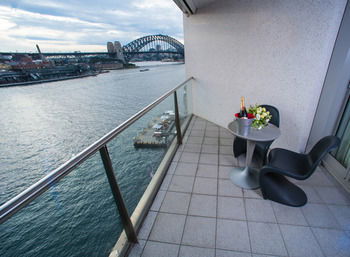 Pullman Quay Grand Sydney Harbour - Accommodation Gladstone 14