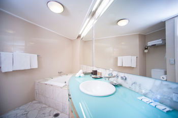 Pullman Quay Grand Sydney Harbour - Accommodation Gladstone 20