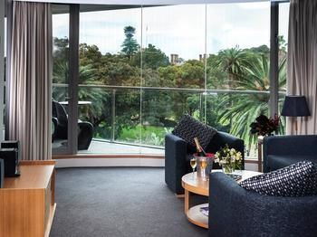 Pullman Quay Grand Sydney Harbour - Accommodation Gladstone 33