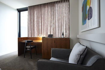 Larmont Sydney By Lancemore - Accommodation Gladstone 27