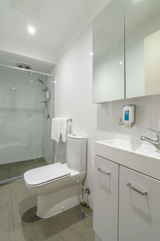 Parkville Place - Accommodation Gladstone 5