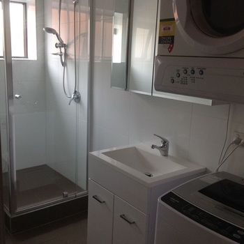 Parkville Place - Accommodation Gladstone 6