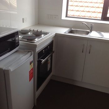 Parkville Place - Accommodation Gladstone 8