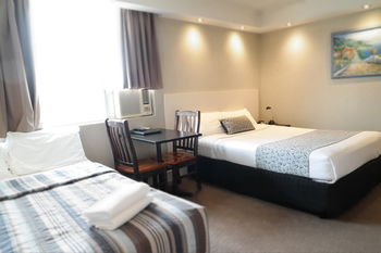 Parkville Place - Accommodation Gladstone 14