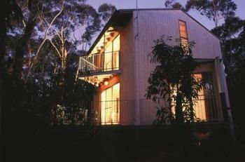 Jemby-rinjah Eco Lodge - Accommodation Gladstone 0