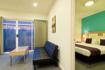 Buckingham International Serviced Apartments - Accommodation Gladstone 11
