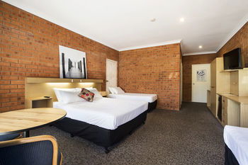 Archer Hotel Nowra - Accommodation Gladstone 0