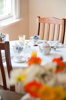 Adeline Bed And Breakfast - Accommodation Gladstone 30