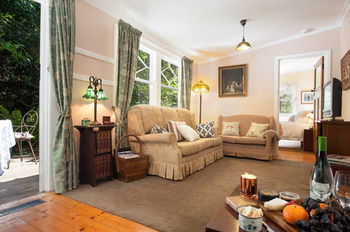 Adeline Bed And Breakfast - Accommodation Gladstone 36