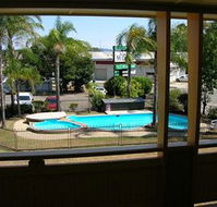 Bucketts Way Motel and Restaurant - Accommodation Gladstone
