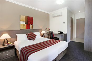 Adara Camperdown Hotel - Accommodation Gladstone 1