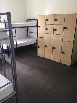 Elephant Backpacker Sydney - Hostel - Accommodation Gladstone 16