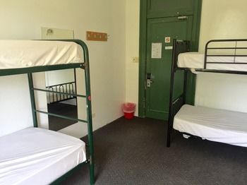 Elephant Backpacker Sydney - Hostel - Accommodation Gladstone 17