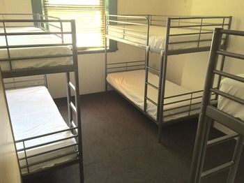 Elephant Backpacker Sydney - Hostel - Accommodation Gladstone 23