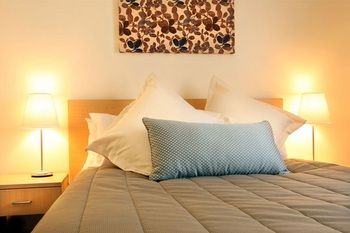 Pokolbin Village - Accommodation Gladstone 24