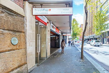 BreakFree On Clarence - Accommodation Gladstone 26