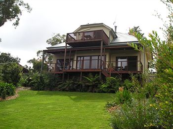 Valley Of The Waters B&B - Accommodation Gladstone 4